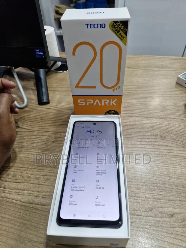 Tecno Spark 20 Pro 256 GB Black - main view