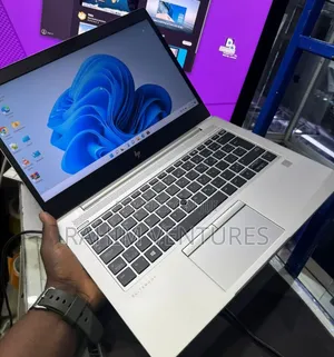 Laptop HP EliteBook 745 8GB AMD Ryzen 7 SSD 256GB