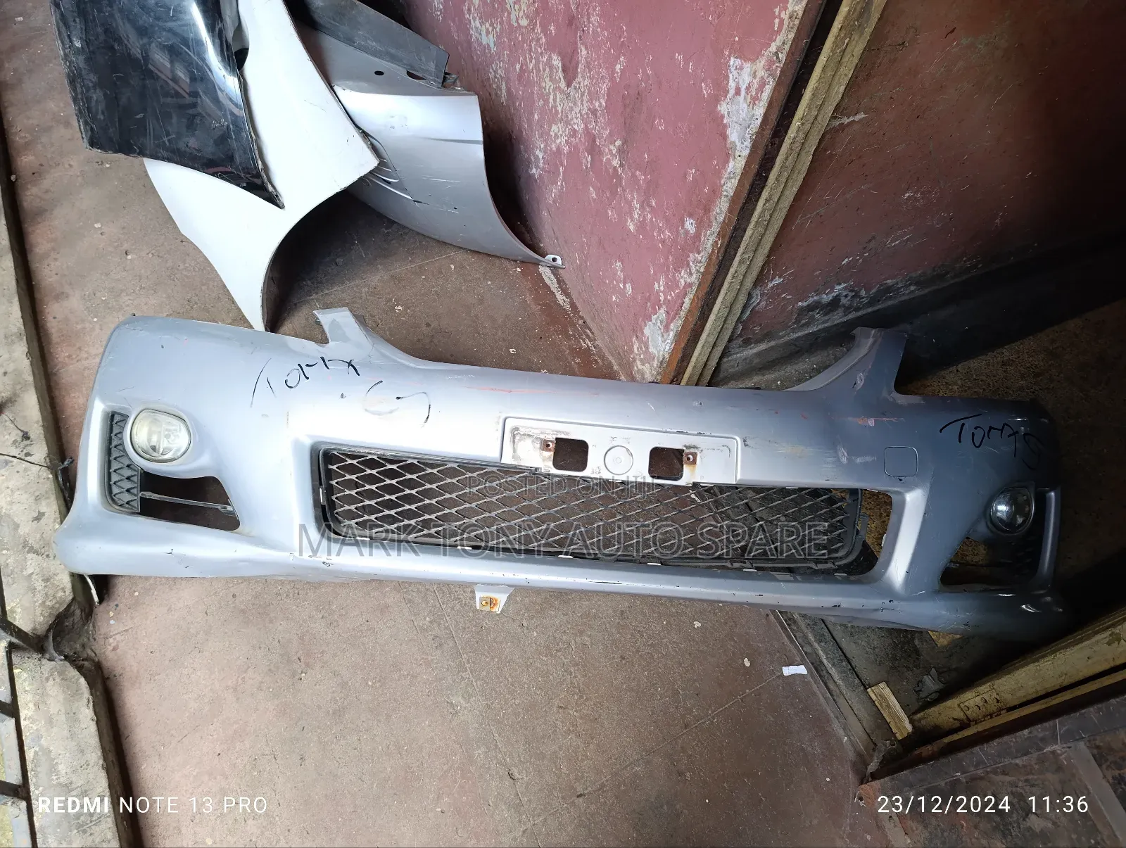 Crown 2010 Front Bumper Ex Japan 