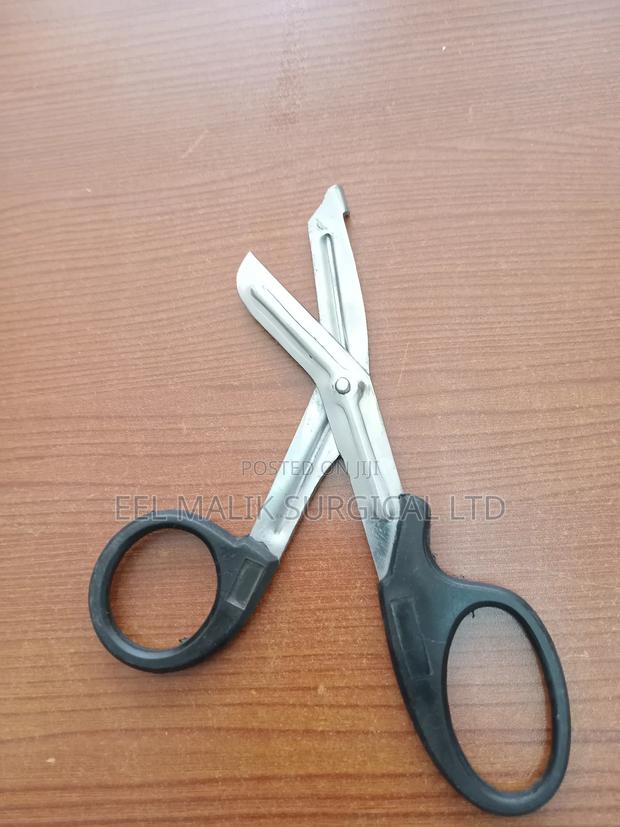 Trauma Shears - main view