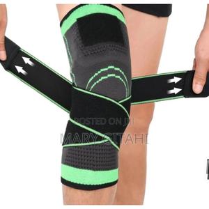 Adjustable Sports Knee Pad at - thumbnail 2
