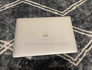 Laptop Apple MacBook Pro 2017 16GB Intel Core I7 SSD 256GB - thumbnail 2