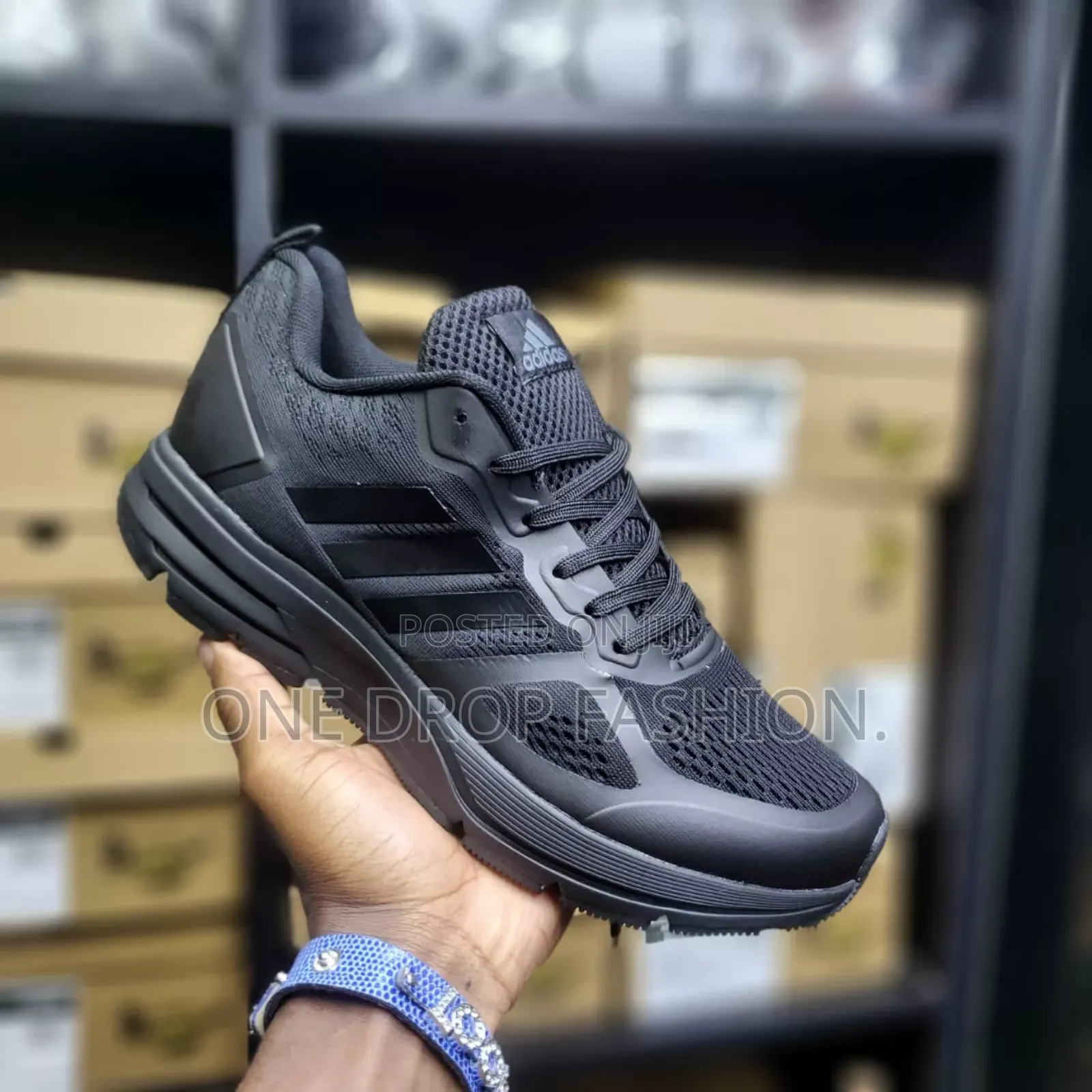 Addidas Cosmic