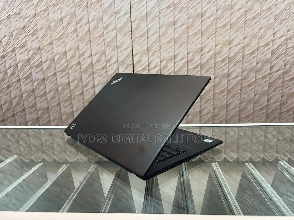 Laptop Lenovo ThinkPad T490s 32GB Intel Core i7 SSD 512GB