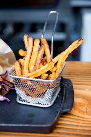 Chips Basket/ Chips Serving Plate/French Fries Holder