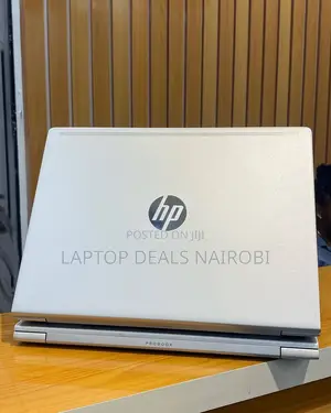 Laptop HP 15-Gw0023od Slim 8GB Intel Core I5 SSD 256GB