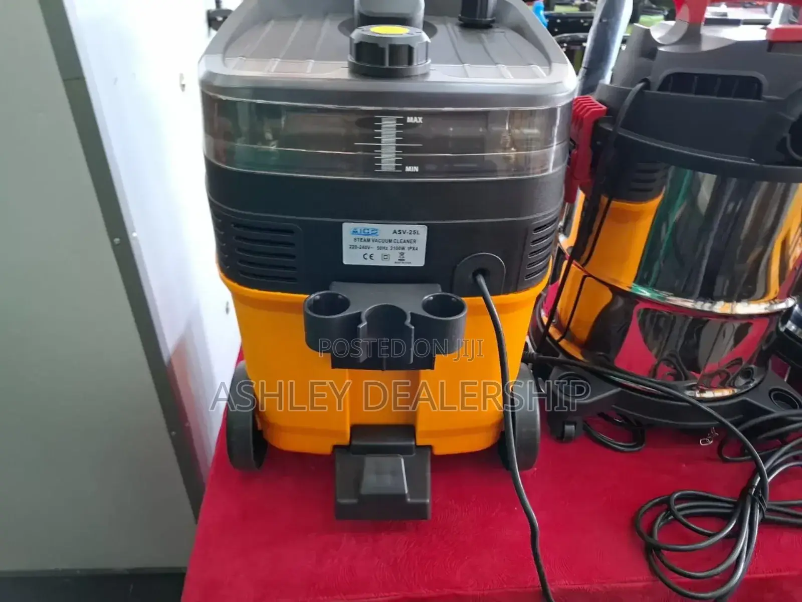 Steam Vacuum Cleaner