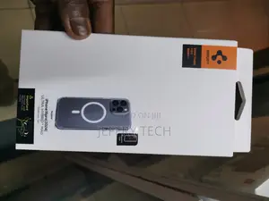 Spigen Ultra Hybrid Magfit for iPhone 16 Pro Max Case