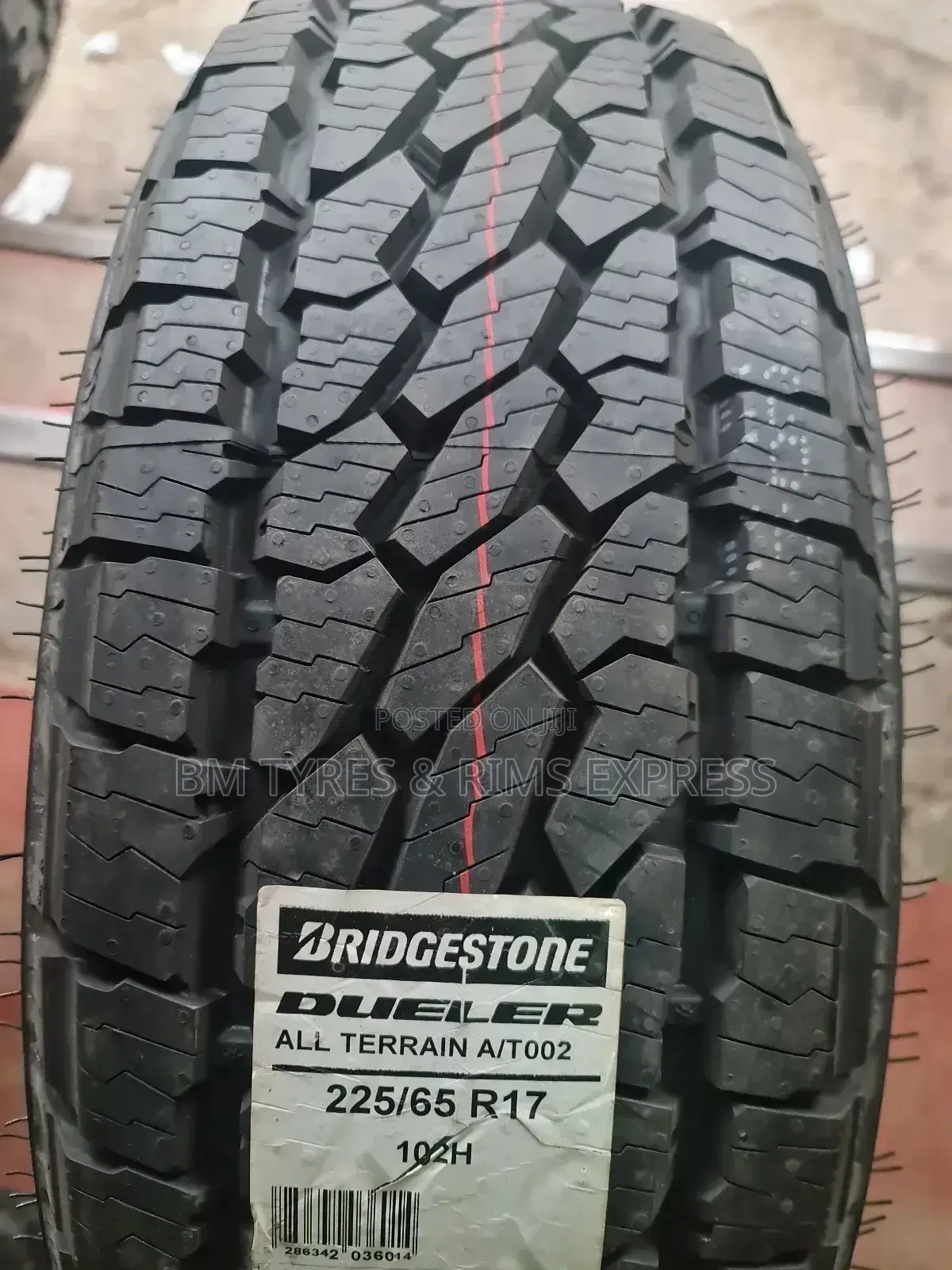 225 /65 R17 Bringstone a/T (Poland)