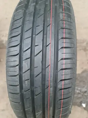 205 /65 R15 Ceat Tyres (India)