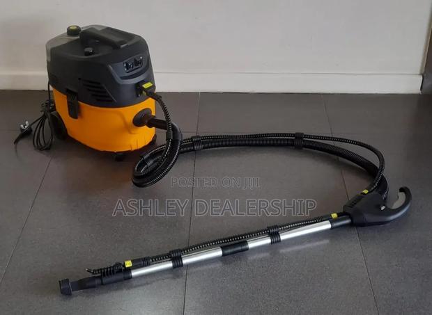 Steam Vacuum Cleaner