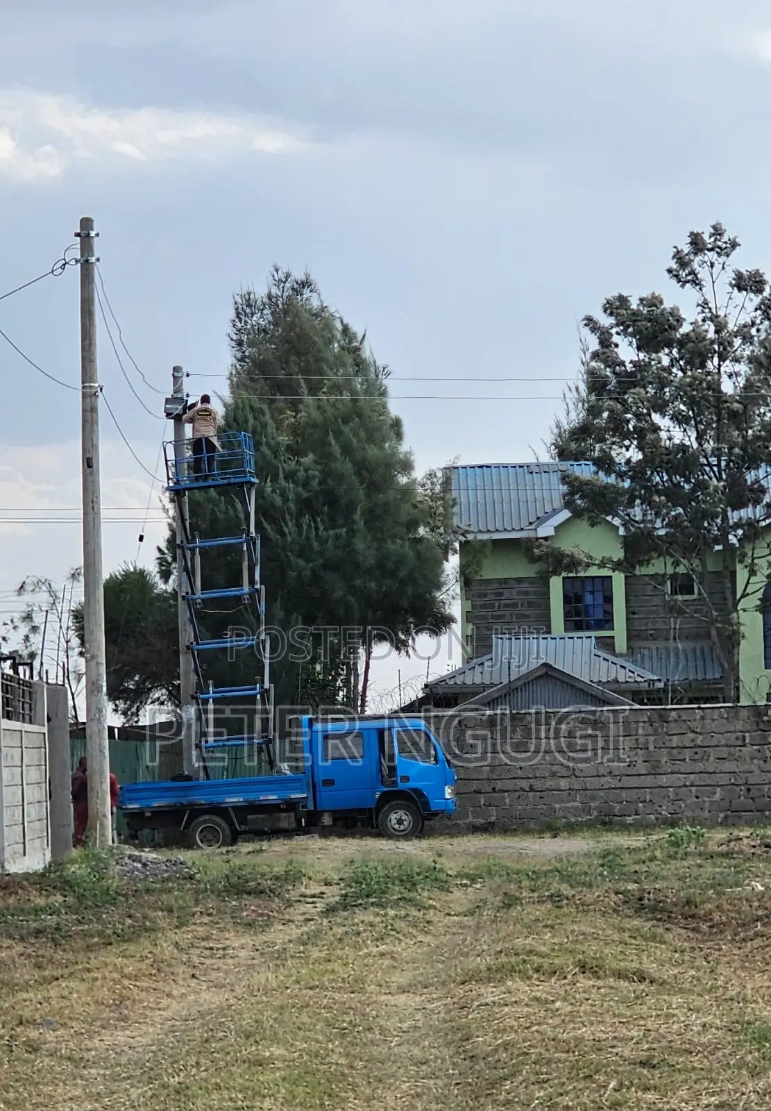 50 by 100 at Sabaki in a Gated Court