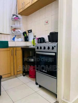 South B One Bedroom - thumbnail 2