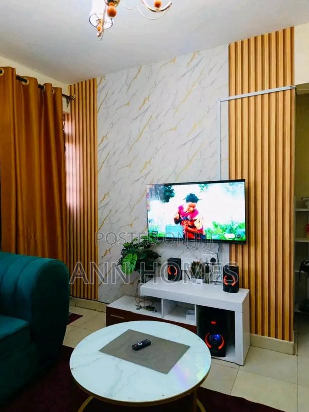 South B One Bedroom - thumbnail 6