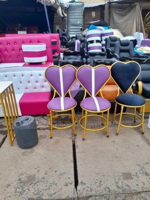 Nail Seats - thumbnail 2