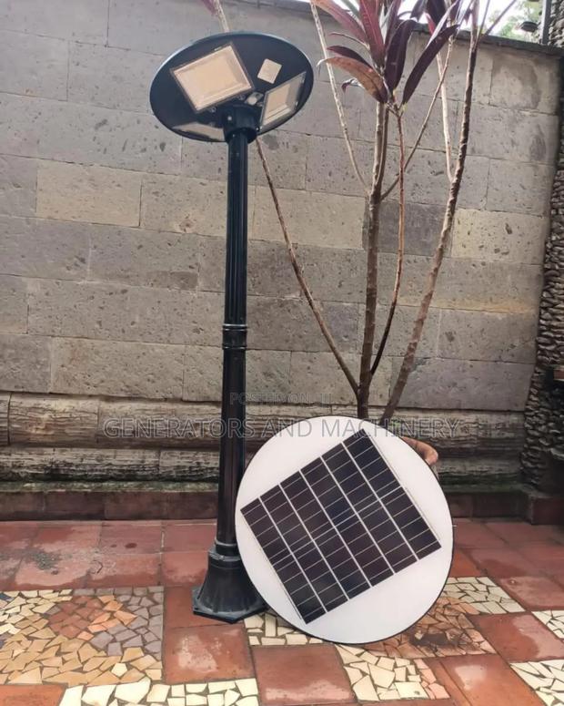 UFO Garden Light