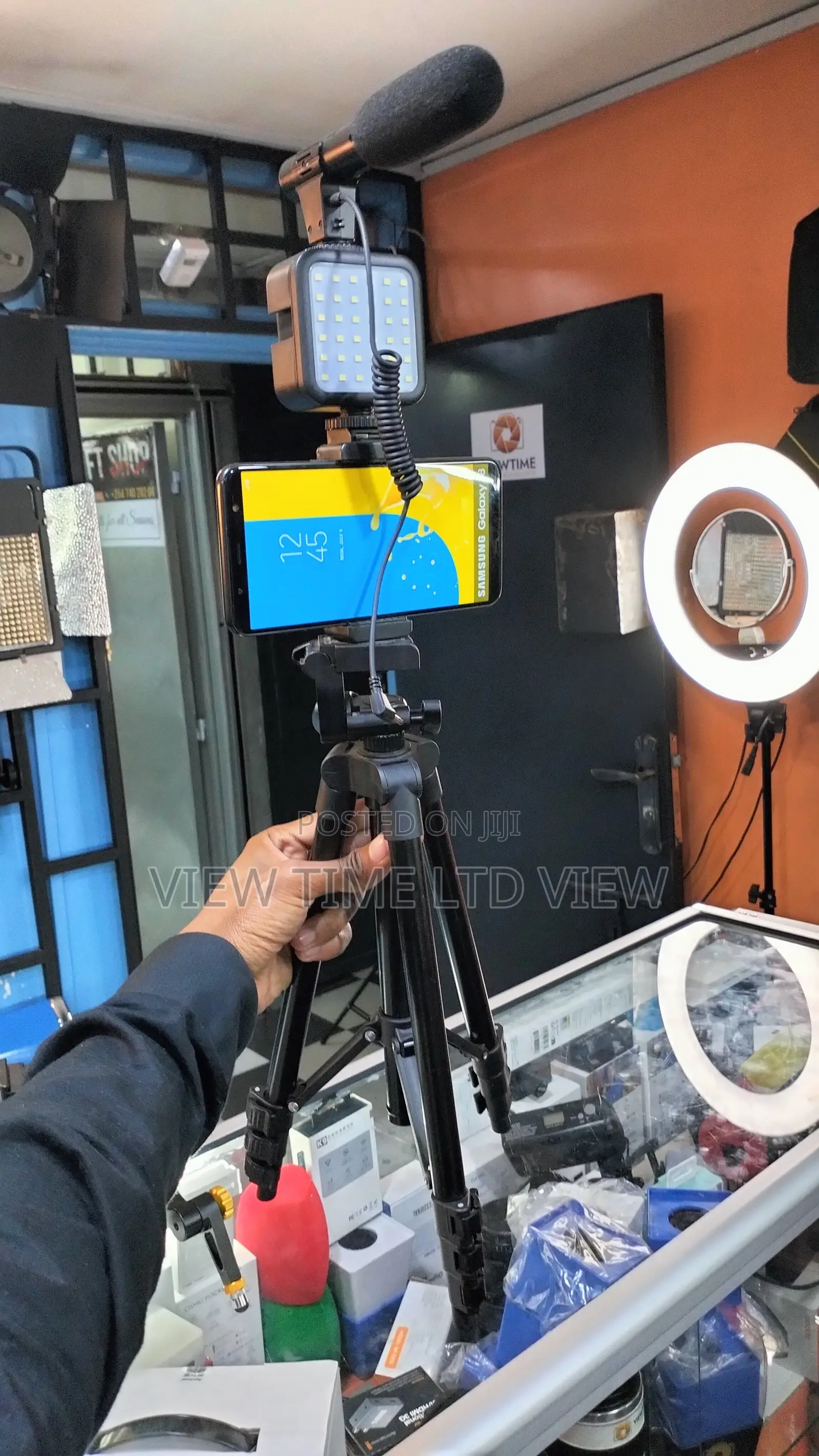 Vlogging Kit With Video Light