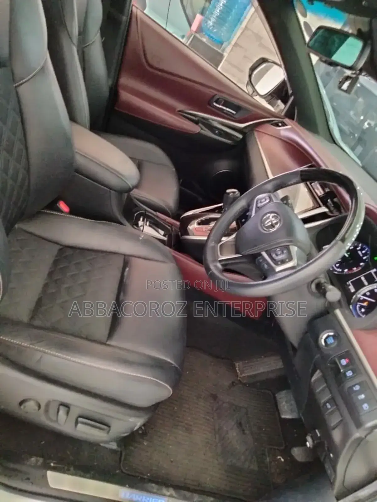 Toyota Harrier 2.0 4WD 2018 White