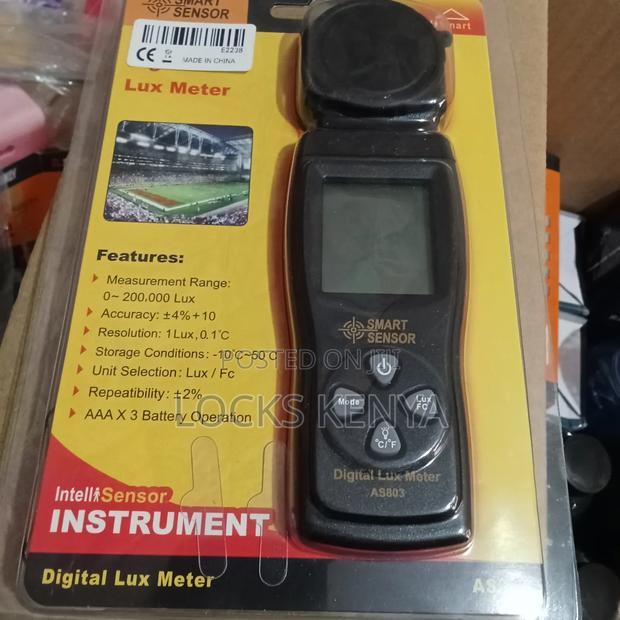 Lux Meter Latest Version - main view