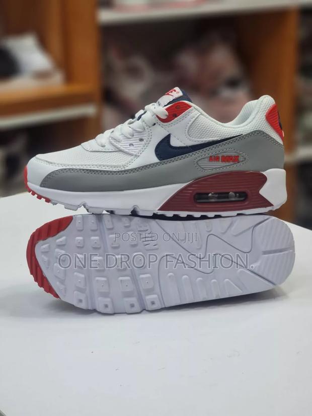 Airmax Casuals - main view