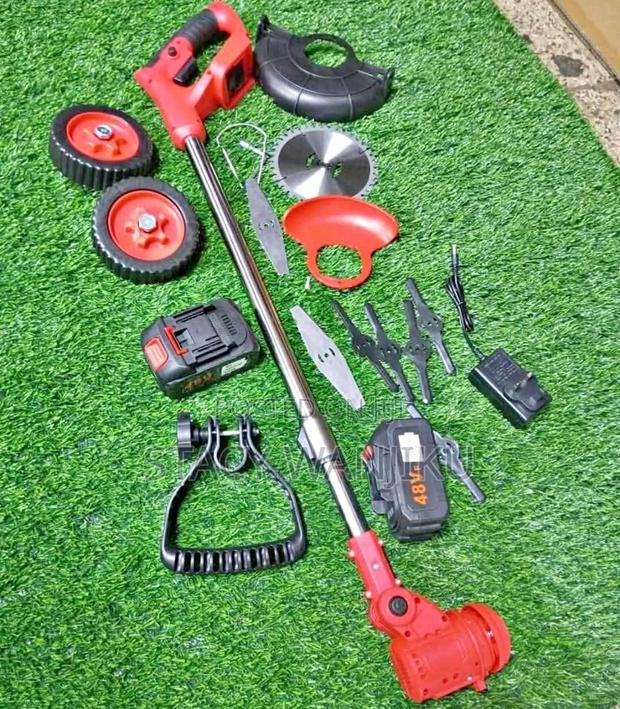 Portable Rechargeable Brush Cutter Machine/ Brush Cutter