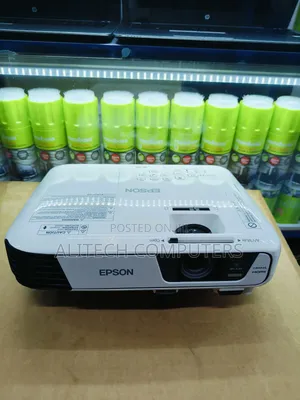 Epson Eb-w32
