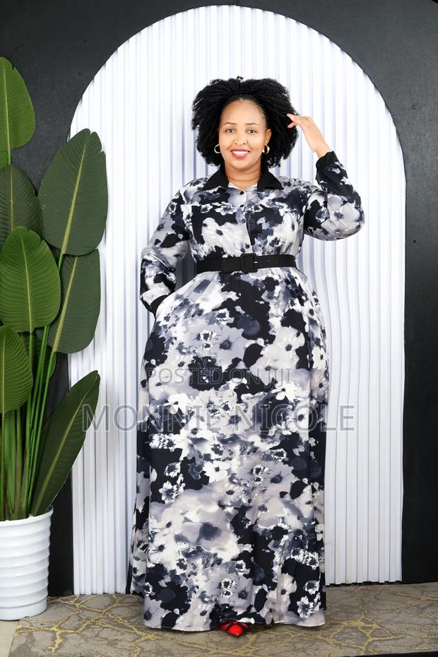 Breastfeeding.Friendly.Maxi .Dress - thumbnail 3