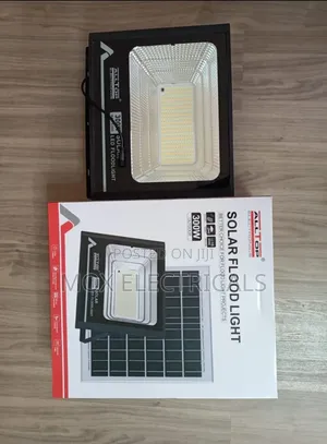 Solar Floodlight 300w Alltop