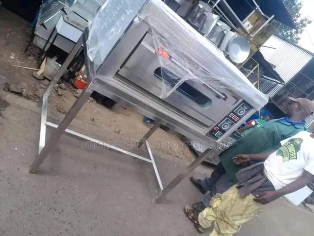 Single Deck Oven Plus Stand - main view