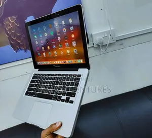 Laptop Apple MacBook Pro 2012 8GB Intel Core I7 SSD 256GB