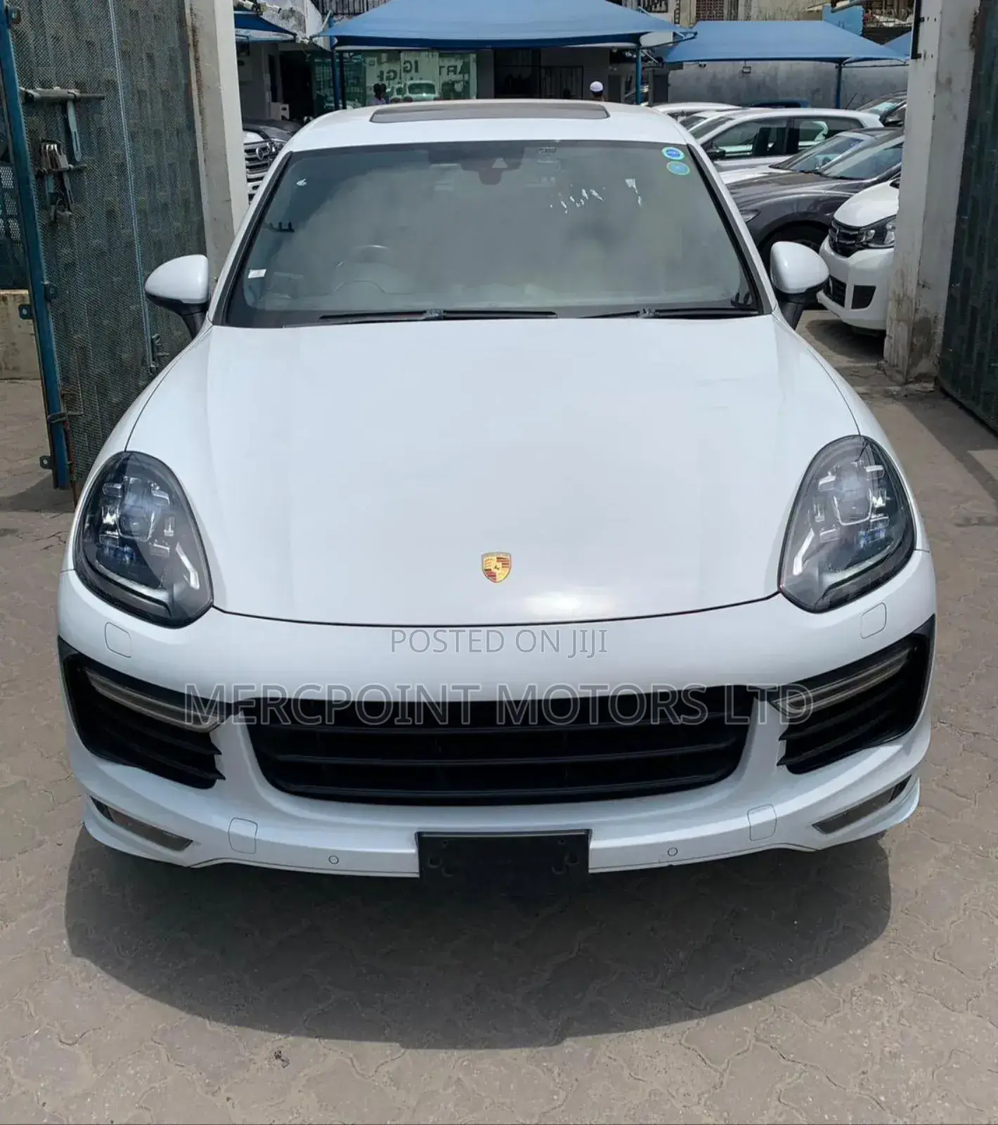 Porsche Cayenne GTS AWD 2018 White
