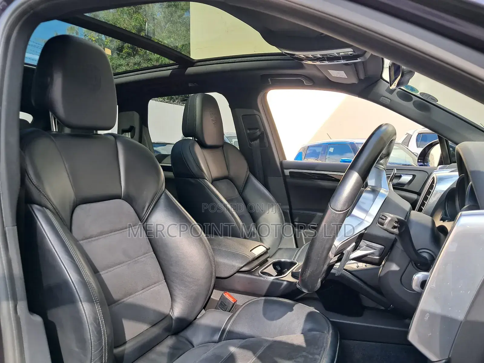 Porsche Cayenne 2019 Purple