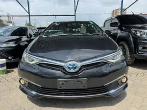 Toyota Auris 2018 Black