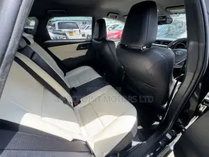 Toyota Auris 2018 Black
