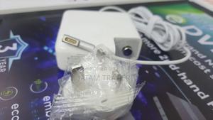 Mac Book Charger 85 Watts - main view