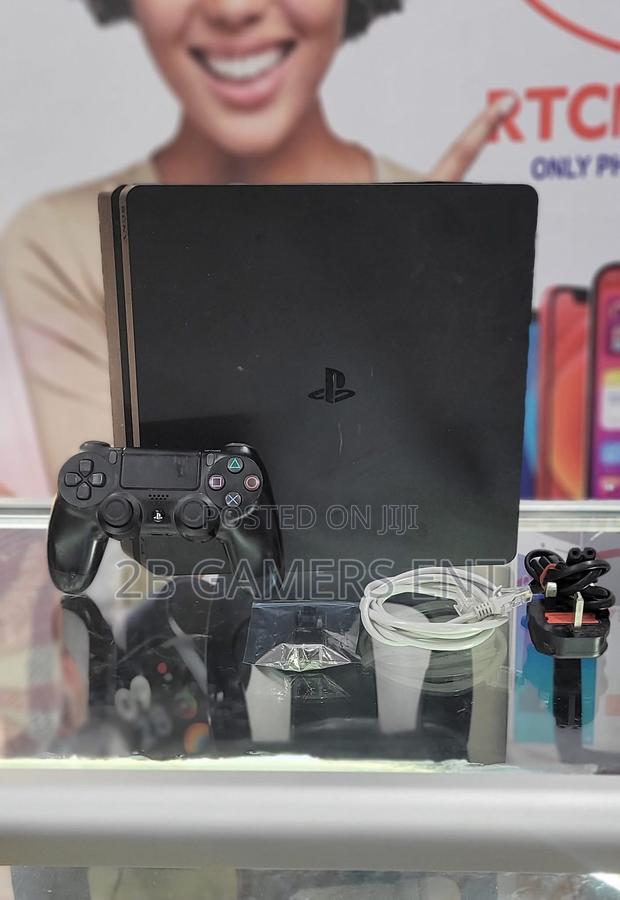 Slim Ps4 + Fifa21 Cd - main view