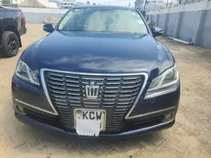 Toyota Crown 2013 Blue