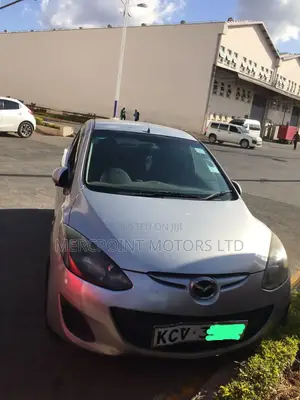 Mazda Demio 2012 Silver