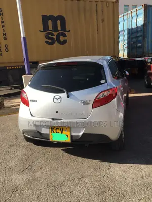 Mazda Demio 2012 Silver