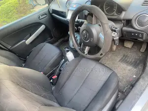 Mazda Demio 2012 Silver