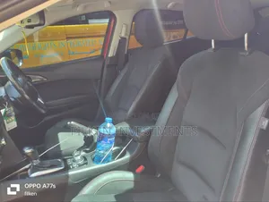 Mazda Axela 2015 Red