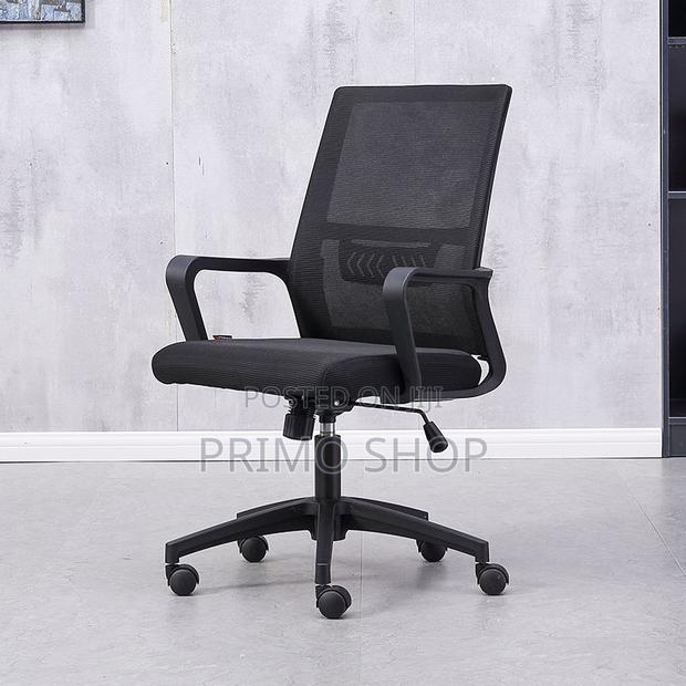 Office Seats; Mid-Back Ergonomic Executive Office Chair - main view