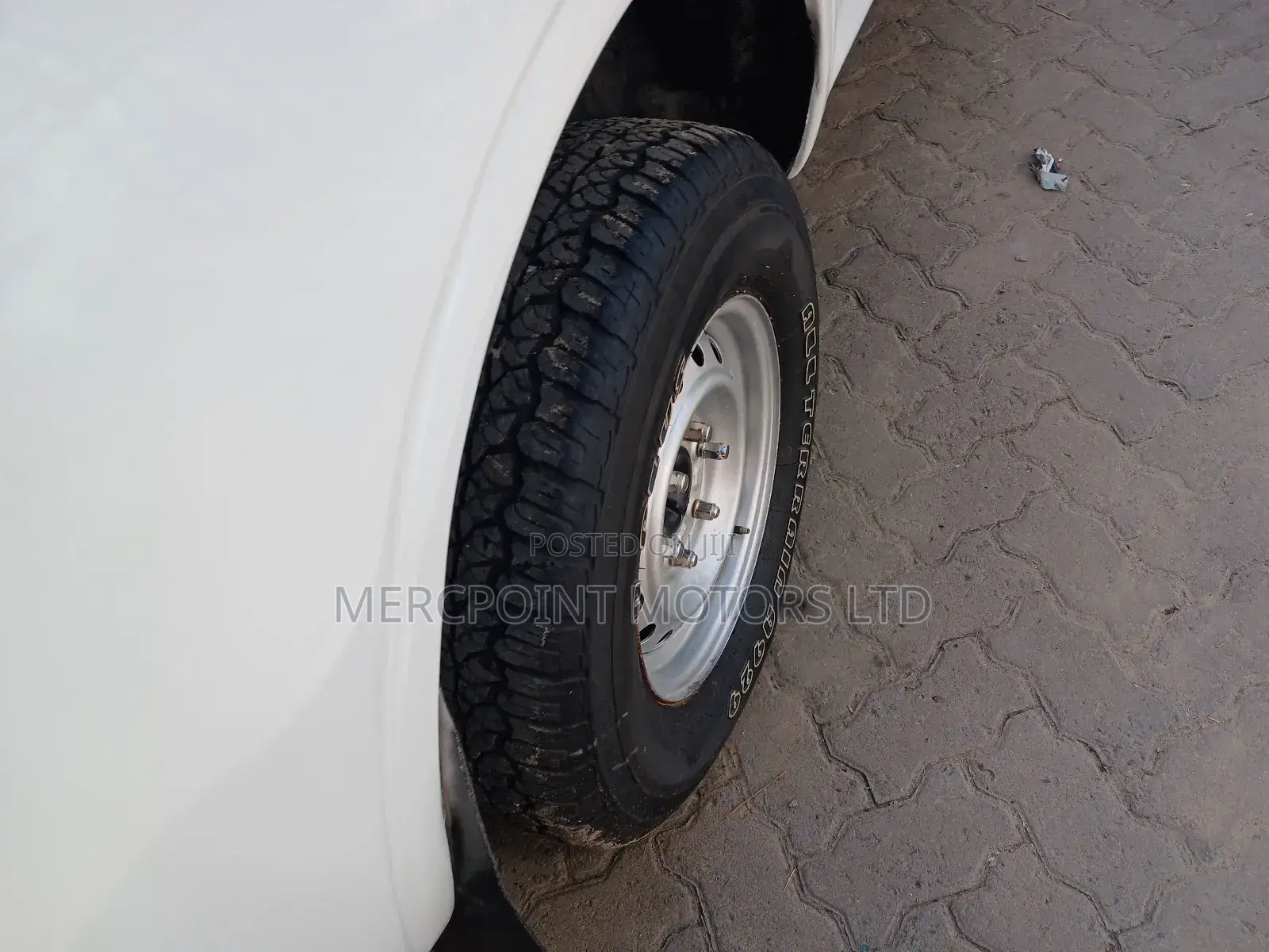 Toyota Hilux 2014 White