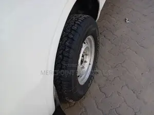 Toyota Hilux 2014 White