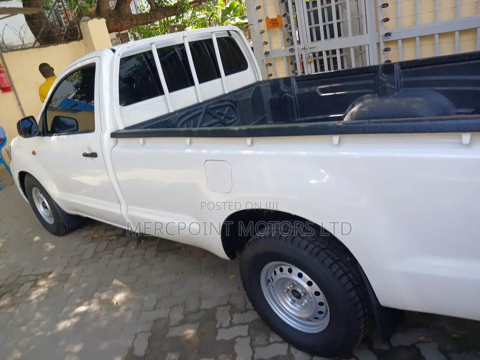 Toyota Hilux 2014 White