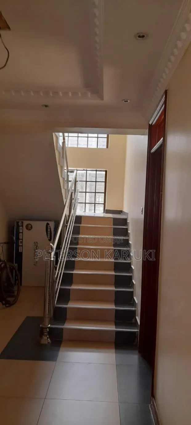 5bdrm Maisonette in Kibiku for rent