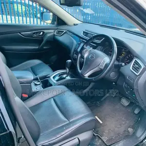 Nissan X-Trail 2.0 Petrol FWD 2018 Black