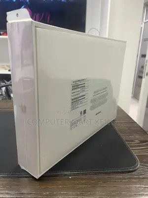 New Laptop Apple MacBook Air 2022 M2 8GB Apple M2 SSD 256GB