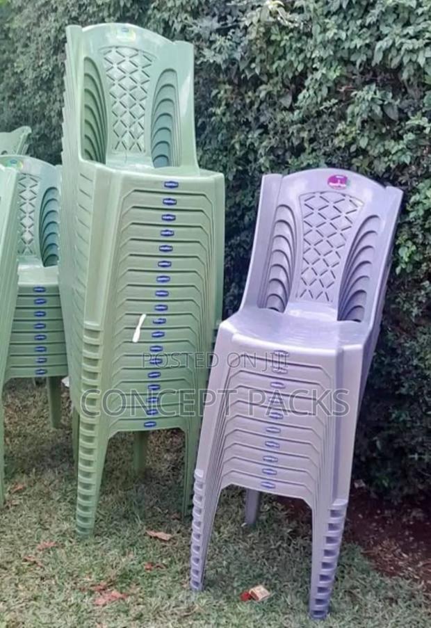 Kenpoly 2032 Plastic Armless Chairs. - main view