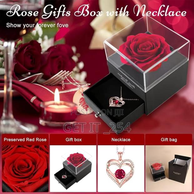 *Heart Shaped Red Rose Necklace With Gift Box* - thumbnail 5